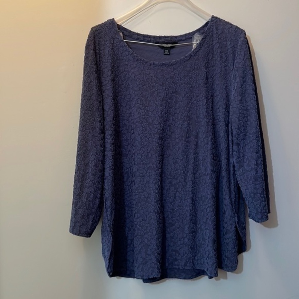 Vera Wang XXL, semi sheer blue top